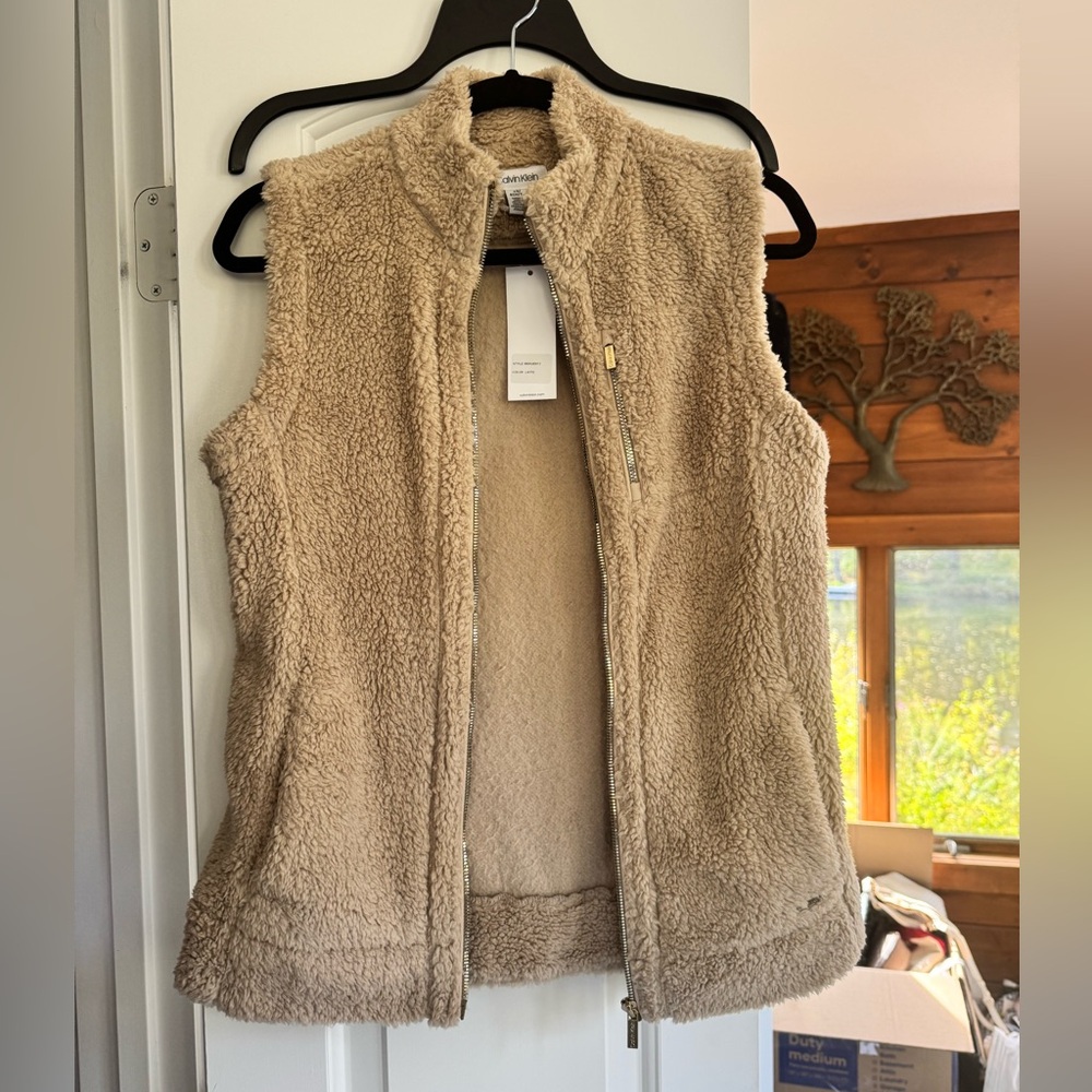 Calvin Klein Women's Beige Fleece Vest